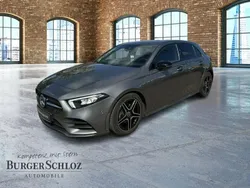 Metalliclack mountaingrau Gebraucht 2022 Mercedes A200 AMG Limousine | 30.300 € (Fairer Preis)