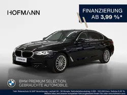 Saphirschwarz metallic Gebraucht 2022 BMW 520 Sport Line Limousine | 38.425 € (Guter Preis)