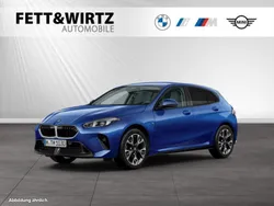 Portimao blau metallic Neu 2025 BMW 120 M Sport Kleinwagen | 36.890 € (Superpreis)