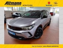 Kontrast grau/quarz silber Gebraucht 2022 Opel Grandland X GS Line SUV | 20.840 € (Fairer Preis)