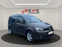 Braun Gebraucht 2011 VW Caddy Trendline Van / Kleinbus | 7.900 € (Guter Preis)