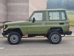 Grün Gebraucht 2006 Toyota Land Cruiser SUV | 9.299 €