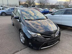 Schwarz Gebraucht 2013 Toyota Auris Limousine | 6.499 € (Fairer Preis)