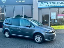 Grau Gebraucht 2015 VW Touran Cup Van / Kleinbus | 12.000 € (Fairer Preis)