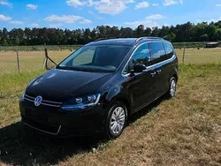 Schwarz Gebraucht 2017 VW Sharan Van / Kleinbus | 13.999 € (Guter Preis)