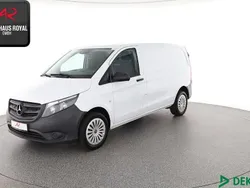 Weiss Gebraucht 2020 Mercedes Vito Van / Kleinbus | 24.780 € (Superpreis)