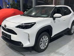 Weiß Neu 2025 Toyota Yaris Cross SUV | 27.990 € (Fairer Preis)