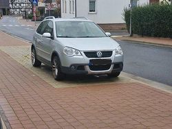 Silber Gebraucht 2009 VW Polo Cross Kleinwagen | 5.999 € (Fairer Preis)