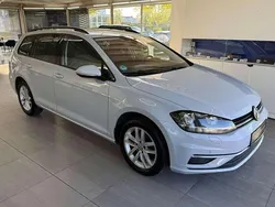 White silver metallic Gebraucht 2019 VW Golf VII Comfortline Kombi | 10.490 € (Superpreis)