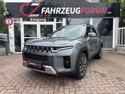 Grau Gebraucht 2024 Ssangyong Torres SUV | 32.900 €