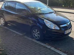 Schwarz Gebraucht 2009 Opel Corsa Kleinwagen | 2.000 €
