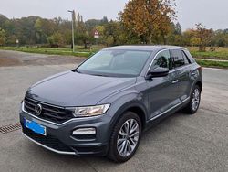 Grau Gebraucht 2020 VW T-Roc United SUV | 20.900 € (Fairer Preis)