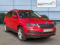 Rot Gebraucht 2020 Skoda Karoq Style SUV | 21.790 € (Fairer Preis)