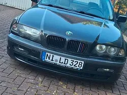 Schwarz Gebraucht 1999 BMW 328 Limousine | 1.650 € (Fairer Preis)