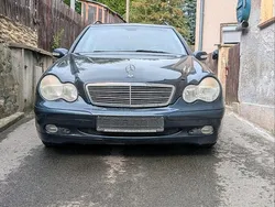 Andere farben Gebraucht 2003 Mercedes C200 Kombi | 2.500 €