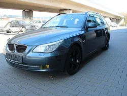 Grau Gebraucht 2009 BMW 530 Advantage Kombi | 9.890 € (Teuer)