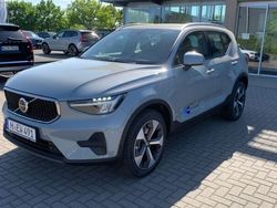 Grau Gebraucht 2025 Volvo XC40 Core SUV | 35.500 € (Superpreis)