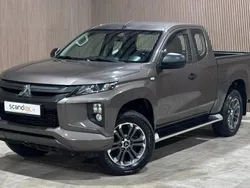 Grau Gebraucht 2020 Mitsubishi L200 Abholung | 21.000 €