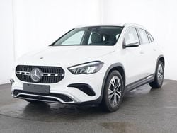 Unilack polarweiß Gebraucht 2024 Mercedes GLA220 Advanced SUV | 38.970 € (Superpreis)