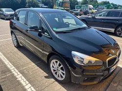 Schwarz Gebraucht 2017 BMW 216 Active Tourer Van / Kleinbus | 13.000 € (Fairer Preis)