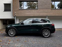 Grün Gebraucht 2011 Porsche Cayenne S SUV | 21.900 € (Fairer Preis)