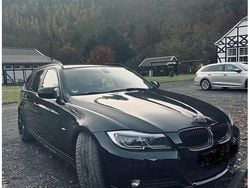 Schwarz Gebraucht 2011 BMW 320 Kombi | 5.250 € (Guter Preis)