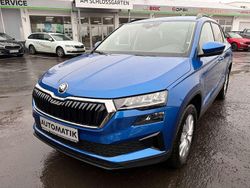 Blau Neu 2025 Skoda Karoq Selection SUV | 33.890 € (Fairer Preis)