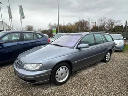 Grau Gebraucht 2002 Opel Omega Edition Kombi | 999 € (Fairer Preis)