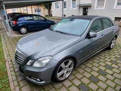 Grau Gebraucht 2010 Mercedes E200 Avantgarde Limousine | 9.500 € (Guter Preis)