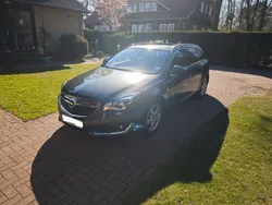 Grau Gebraucht 2016 Opel Insignia OPC Kombi | 9.990 € (Fairer Preis)