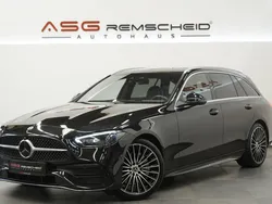 Schwarz Gebraucht 2022 Mercedes C300 AMG line Kombi | 39.990 € (Etwas zu teuer)