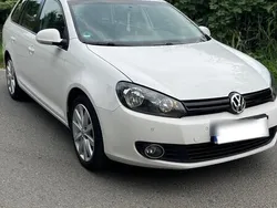 Weiß Gebraucht 2010 VW Golf VI Kombi | 5.000 € (Teuer)