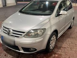 Silber Gebraucht 2006 VW Golf Plus Cross Van / Kleinbus | 2.799 € (Fairer Preis)