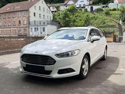 Weiß Gebraucht 2016 Ford Mondeo Kombi | 11.000 € (Etwas zu teuer)
