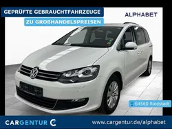 Pure white Gebraucht 2019 VW Sharan Comfortline Van / Kleinbus | 22.490 € (Fairer Preis)