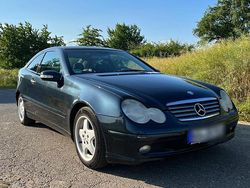 Schwarz Gebraucht 2002 Mercedes C220 Coupé | 1.250 € (Guter Preis)