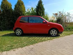 Rot Gebraucht 2002 VW Lupo Kleinwagen | 2.200 € (Fairer Preis)
