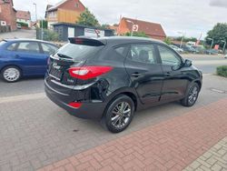 Schwarz Gebraucht 2014 Hyundai ix35 Edition SUV | 9.500 € (Fairer Preis)