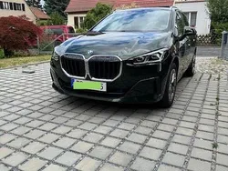 Grün Gebraucht 2023 BMW 223 Active Tourer Luxury Line Van / Kleinbus | 32.900 € (Superpreis)
