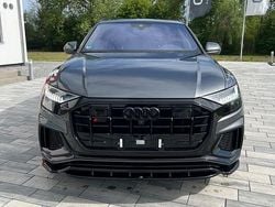 Grau Gebraucht 2018 Audi SQ8 Black Edition SUV | 46.999 €