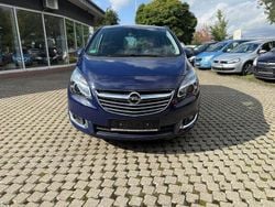 Blau Gebraucht 2017 Opel Meriva Innovation Van / Kleinbus | 10.990 € (Etwas zu teuer)