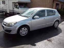 Silber Gebraucht 2006 Opel Astra Edition Kleinwagen | 3.950 € (Fairer Preis)
