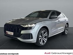 Silbern Gebraucht 2022 Audi Q8 Ambiente SUV | 61.840 € (Guter Preis)