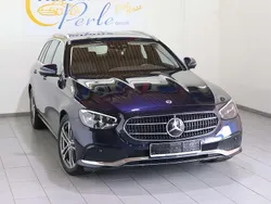 Nautikblau met. Gebraucht 2022 Mercedes E220 Exclusive Kombi | 34.990 € (Etwas zu teuer)