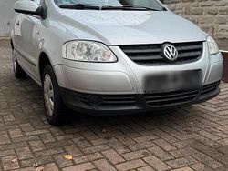 Silber Gebraucht 2006 VW Fox Kleinwagen | 1.800 € (Fairer Preis)