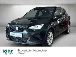 Mitternachtsschwarz Gebraucht 2024 Seat Arona FR SUV | 20.930 € (Guter Preis)