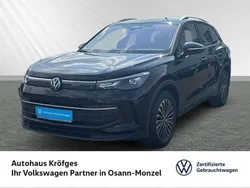 Schwarz Gebraucht 2024 VW Tiguan Life SUV | 38.990 € (Teuer)