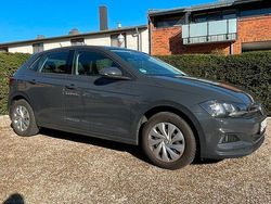 Grau Gebraucht 2017 VW Polo Comfortline Kleinwagen | 10.500 € (Fairer Preis)