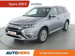 Grau Gebraucht 2018 Mitsubishi Outlander P-HEV Edition SUV | 17.790 € (Fairer Preis)