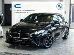 Saphirschwarz Gebraucht 2024 BMW 120 M Sport Kleinwagen | 33.778 € (Superpreis)